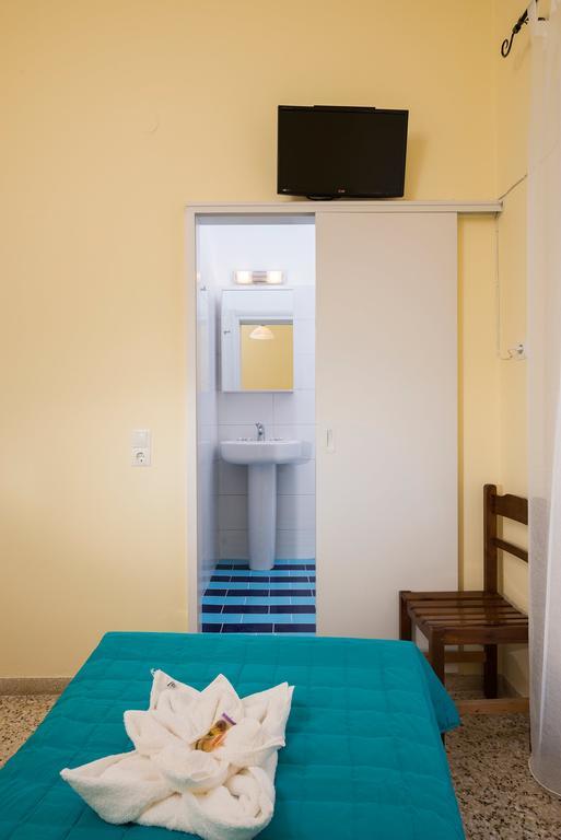 Penelopi Rooms Chrissi Akti Chania Exterior foto