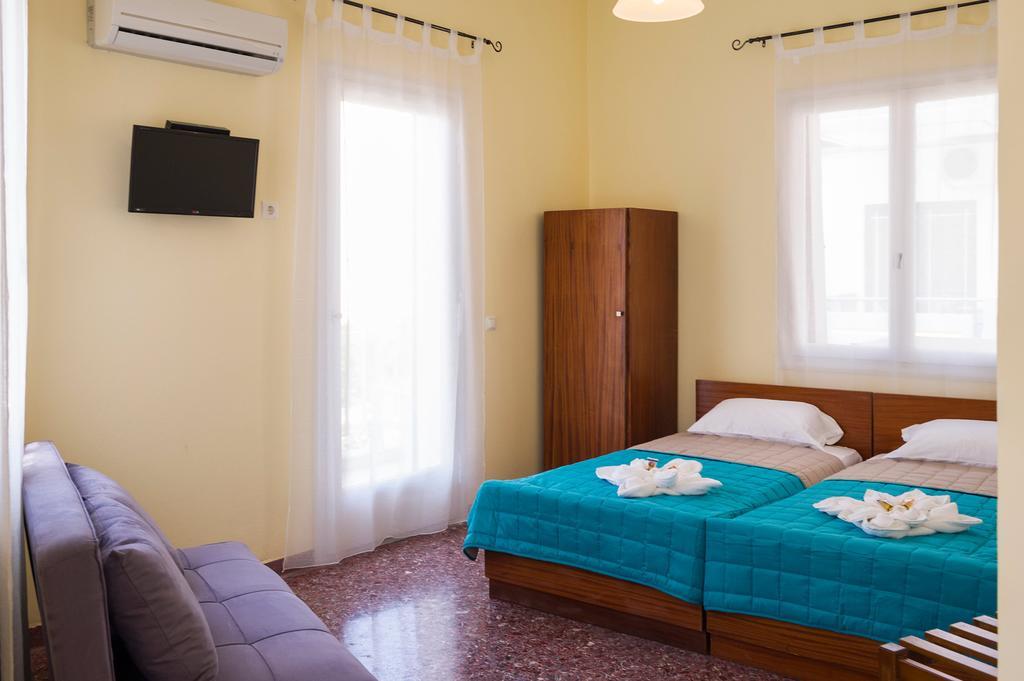 Penelopi Rooms Chrissi Akti Chania Exterior foto